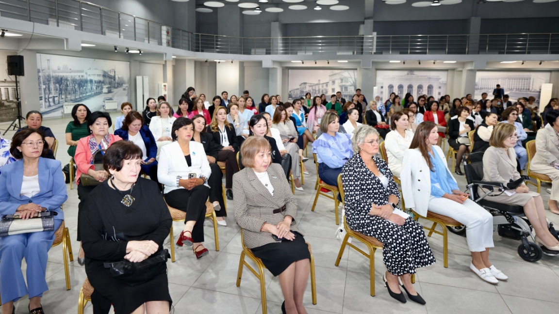 АЭС салуды қолдау жөніндегі Халықтық штаб алда өтетін референдумды талқылады