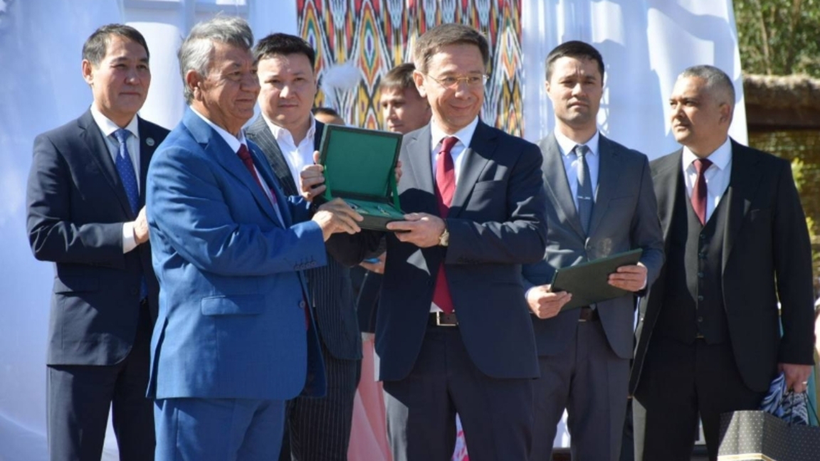Túrkistan oblysynda «Ózbek etnosynyń tili, mádenieti jáne dástúrleri» is-sharasy ótti