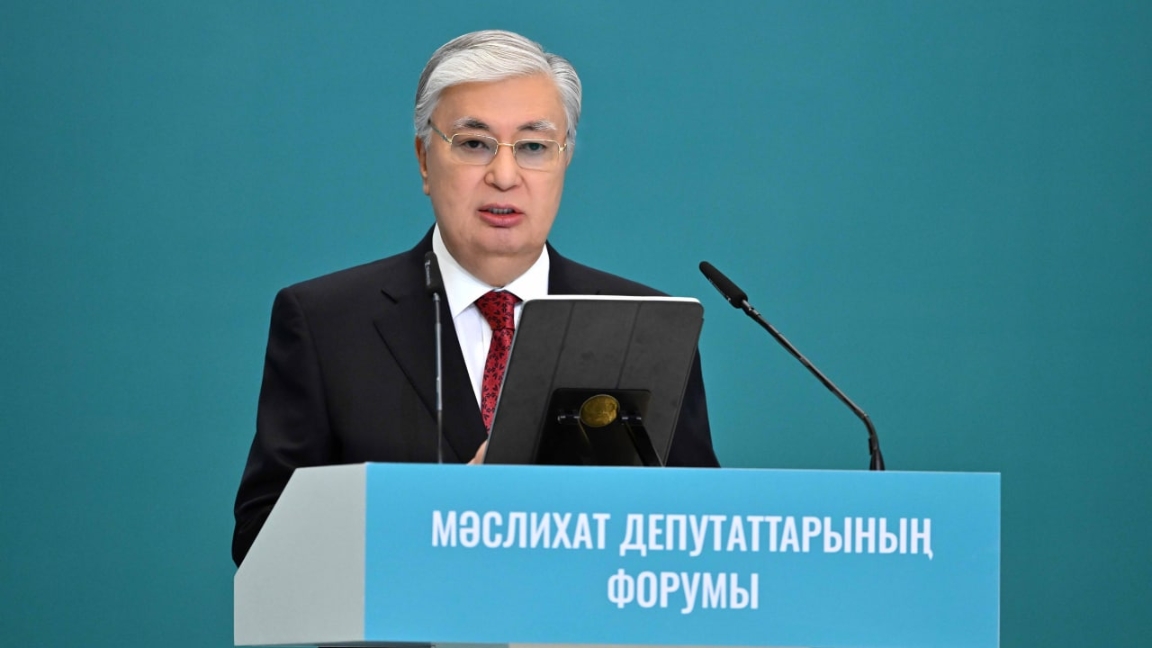پرەزيدەنت رەسپۋبليكالىق بيۋدجەتتٸڭ كٸرٸس بٶلٸگٸ تولىق ورىندالماي جاتقانىن سىنعا الدى