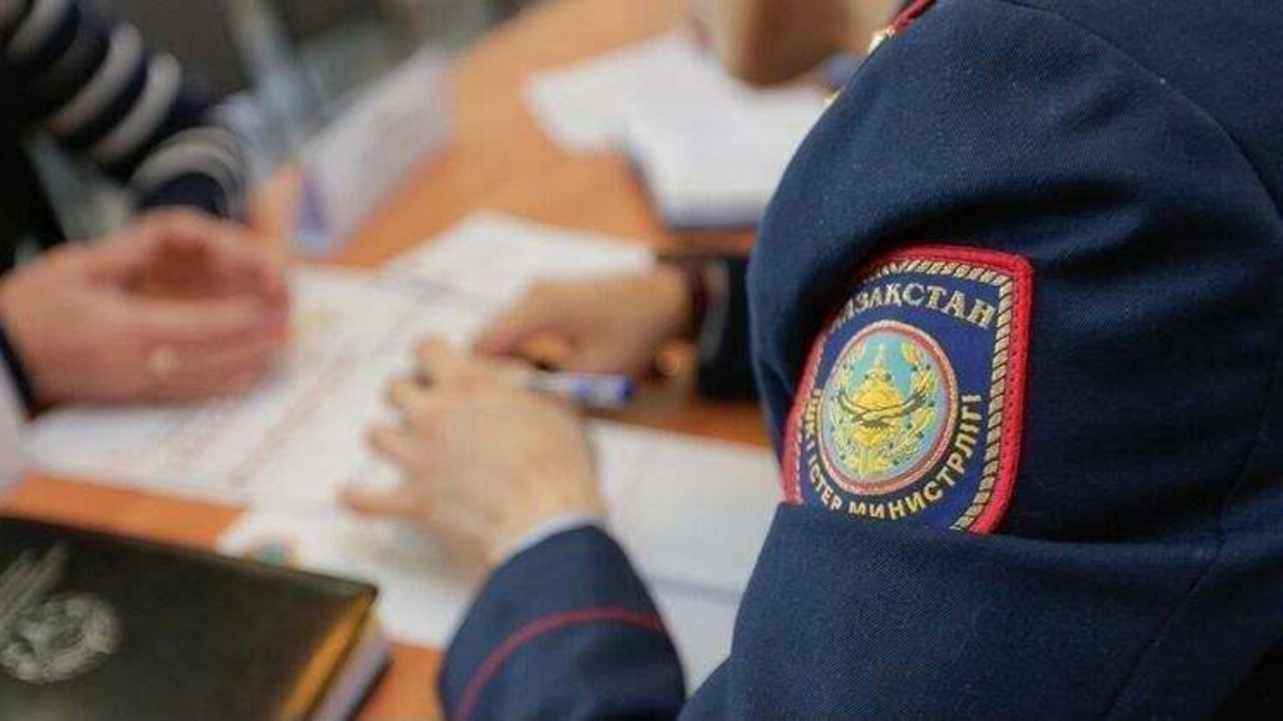 Astanalyq áiel "Qazposhta" ǵimaratyn qiratyp ketti