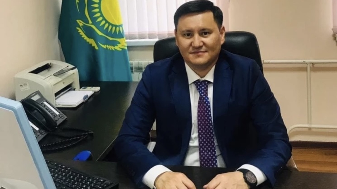 Oral qalalyq sotynyń tóraǵasy qamaýǵa alyndy