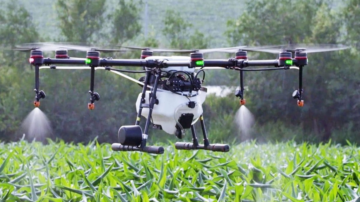 Agrodrondar jasap shyǵaratyn birlesken qazaq-qytai kásiporyny quryldy