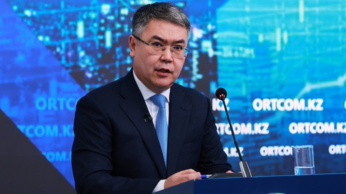 «بيزنەستٸڭ جول كارتاسى – 2025»: اتىراۋ وبلىسىندا 1000-عا جۋىق كەسٸپكەردٸڭ جوباسى قولداۋ تاپتى