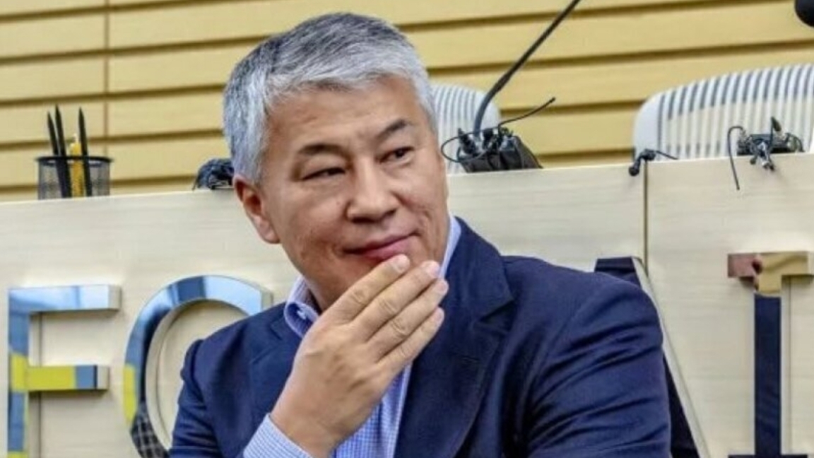 بورانباەۆقا تيەسٸلٸ بۇرىنعى مۇناي كومپانيياسىنان وعان قاتىسى بار توپ-مەنەدجەرلەر كەتتٸ