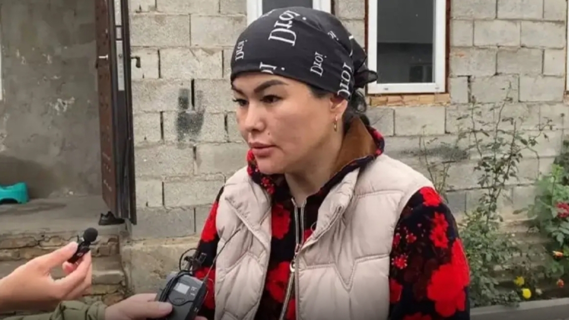 Қаржаубай Нұрымовтың қарындасы Бақыт Реимова бостандыққа шығып, отбасына оралды