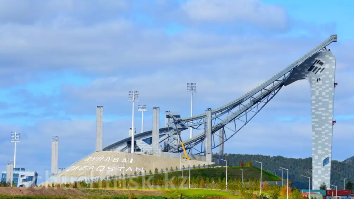 ششۋچينسكٸدە 38 ميلليارد تەڭگەگە سالىنعان ترامپلين جارامسىز بولىپ قالعان