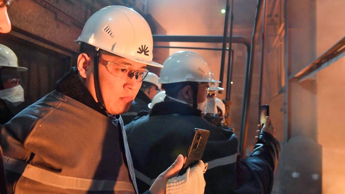 Qarmet ArcelorMittal-عا 112,5 ملن دوللار قارىزىن تٶلەدٸ