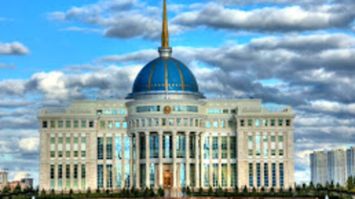 توقاەۆ رەسەي ٷكٸمەتٸ تٶراعاسىنىڭ ورىنباسارىن قابىلدادى