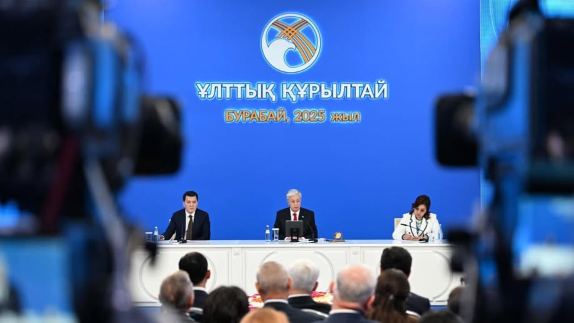 Aimaǵambetov quryltaida kóterilgen keibir máselelerge qatysty zań jobalary ázirlenip jatqanyn aitty
