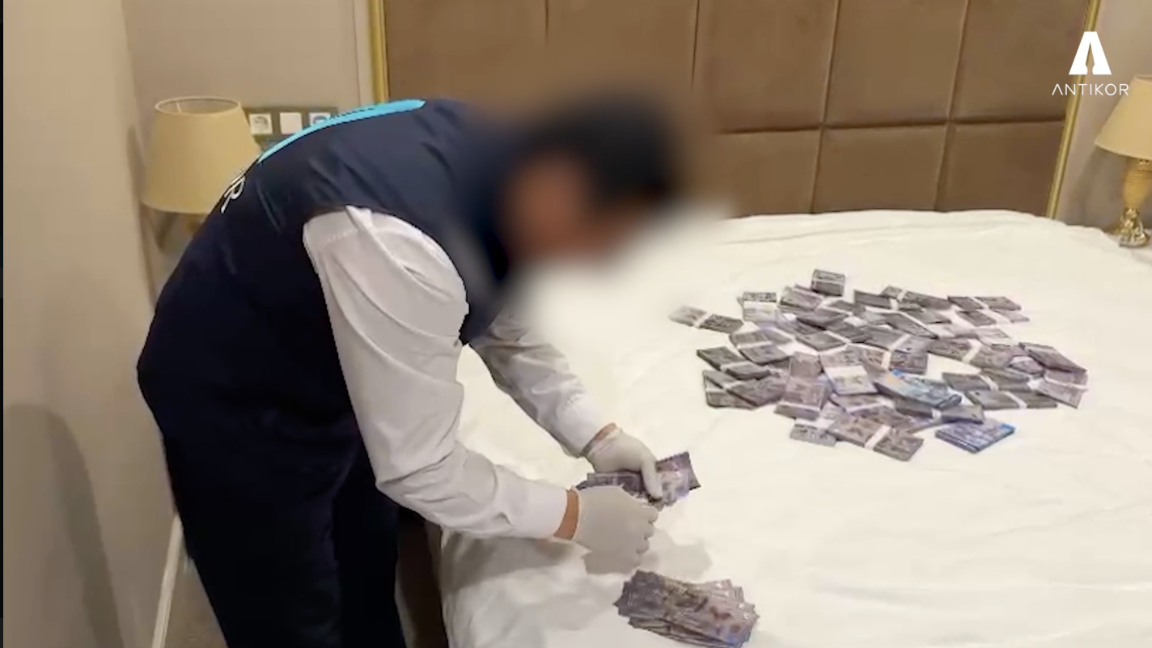«الماتى سۋ» كوممۋنالدىق كەسٸپورنىنىڭ كٷردەلٸ قۇرىلىس دەپارتامەنتٸنٸڭ ديرەكتورى سوتتالدى
