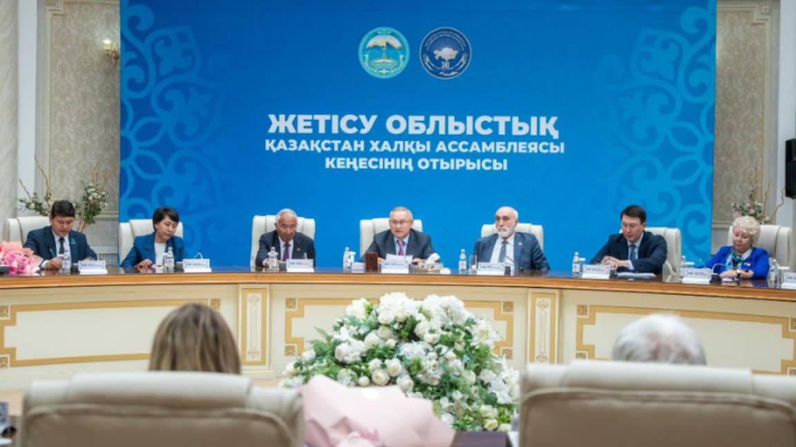 Jetisý oblysynda Birlik kúnine orai Qazaqstan halqy Assambleiasynyń alleiasy ashylady