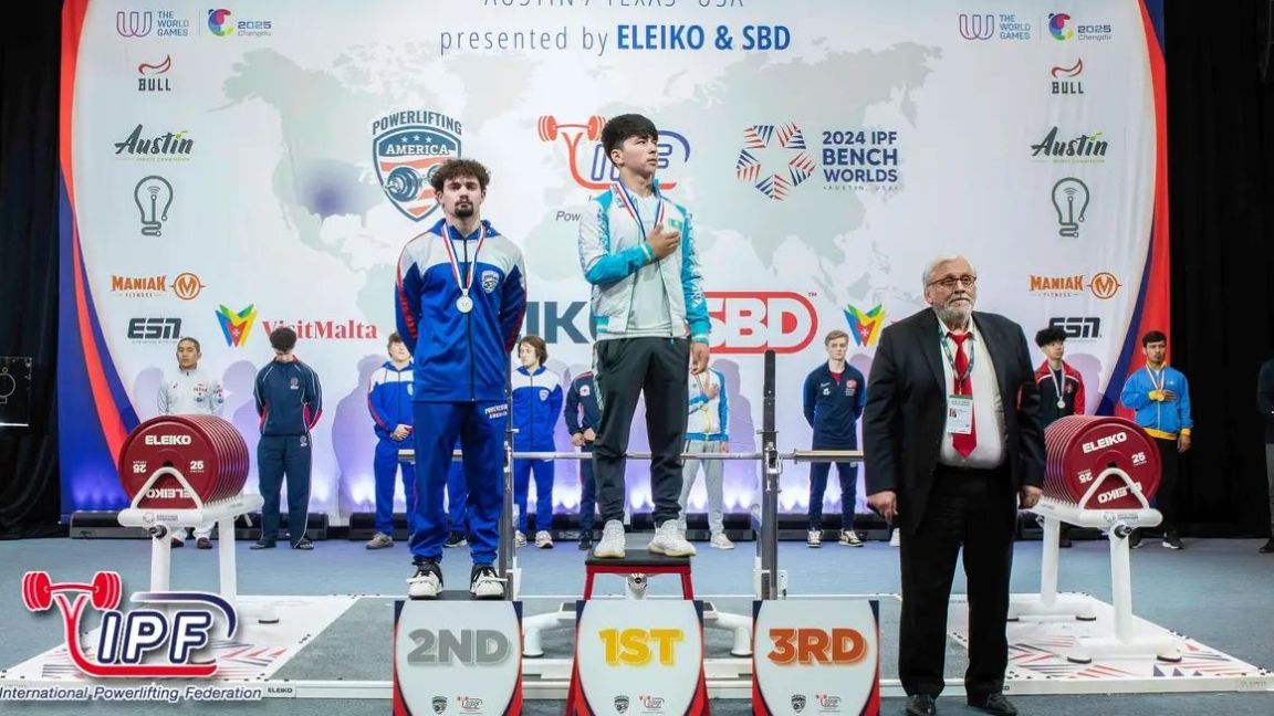 Казахстанские Чемпионы на IPF World Classic & Equipped Bench Press Championships 2024: Успехи и Победы команды под руководством Анваржана Рахманкулова