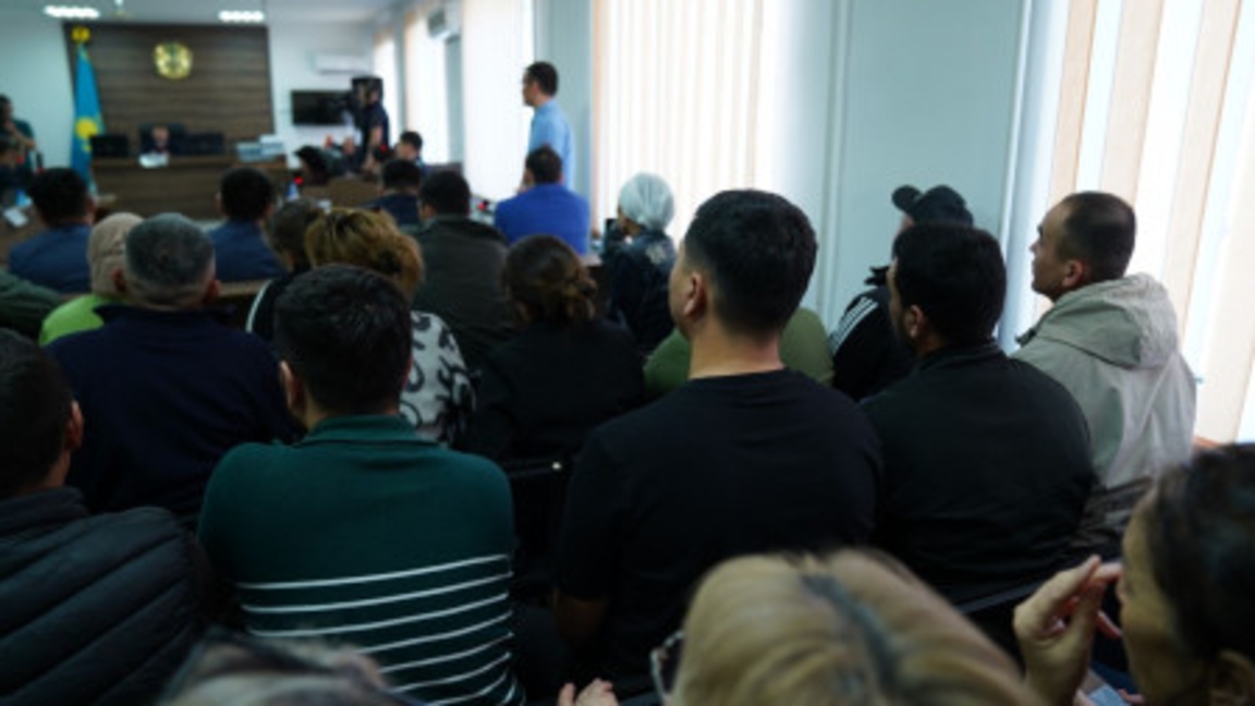 شەرزات ٸسٸ: بۇرىن سوتتى بولىپ, ٷيقاماقتا جٷرگەن سوتتالۋشى جاۋاپ بەردٸ