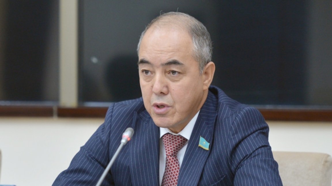 بقو ەكٸمٸ 100 ميلليون تەڭگەلٸك رەزيدەنتسييادا تۇرادى