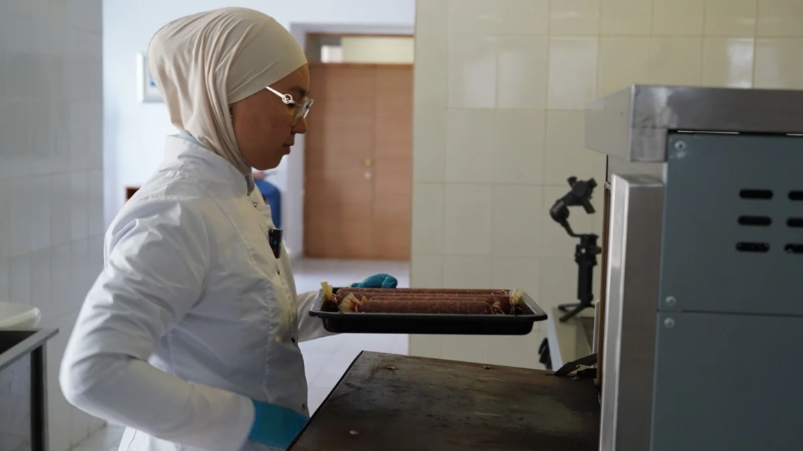 باتىسقازاقستاندىق عالىمدار كيٸك ەتٸنەن شۇجىق جاساپ شىعاردى