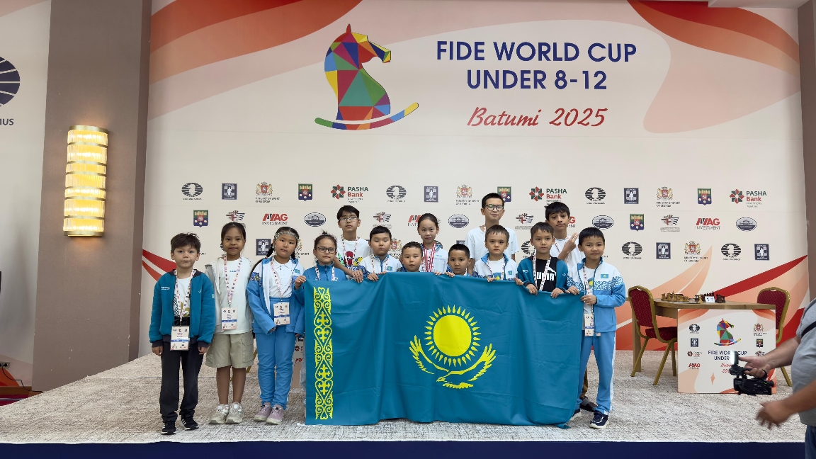 Qazaqstandyq shahmatshylar kadetter arasyndaǵy Álem kýbogynda 2 medal jeńip aldy!