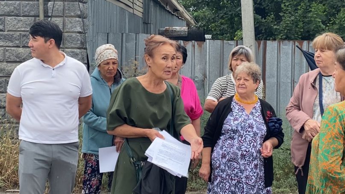 "Milliardtardy bosqa shashý aqylǵa qonymsyz": Almaty turǵyndary ákimge ún qatty