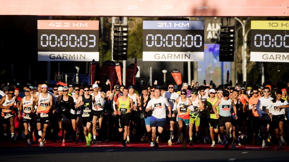 Almaty Marathon: 60 ەلدەن 16 مىڭ اتلەت قاتىسادى