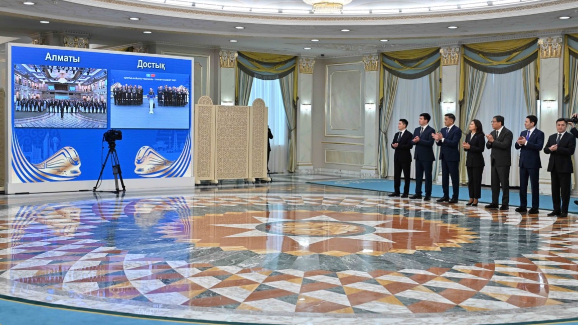 Memleket basshysy "Dostyq – Moiynty" temirjolynyń ekinshi jelisin iske qosty