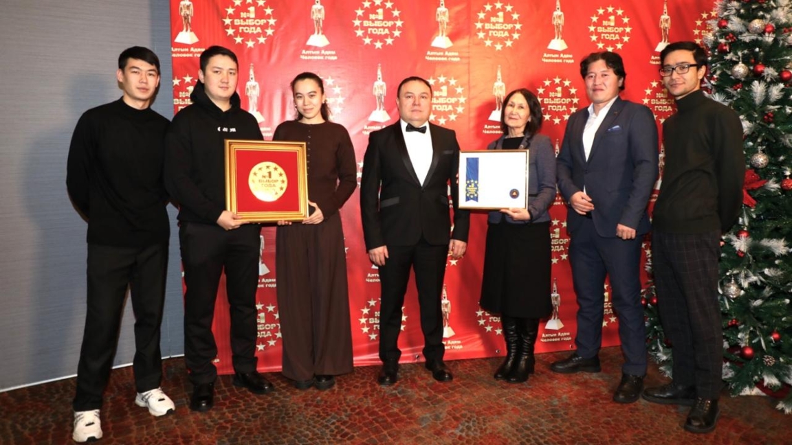 "Almaty aqshamy"  گازەتٸ "قازاقستانداعى جىل تاڭداۋى" مەرتەبەلٸ ماراپاتىنا يە بولدى