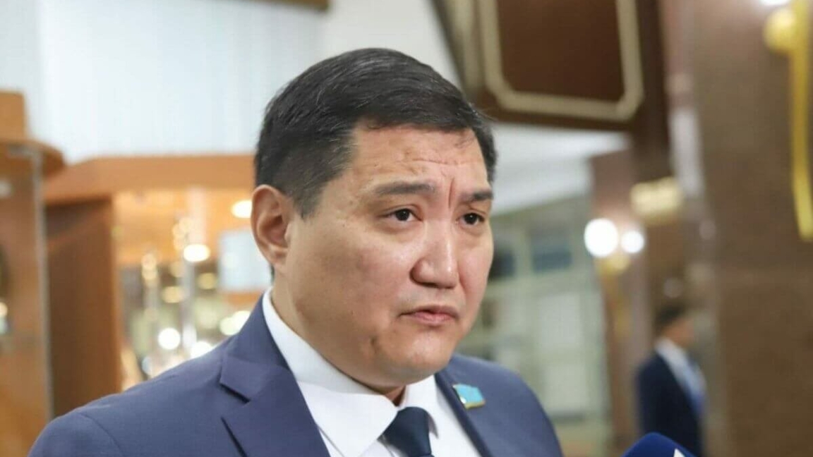 «سامۇرىق قازىنا» ەلگە تيٸمدٸلٸگٸن دەلەلدەۋٸ تيٸس