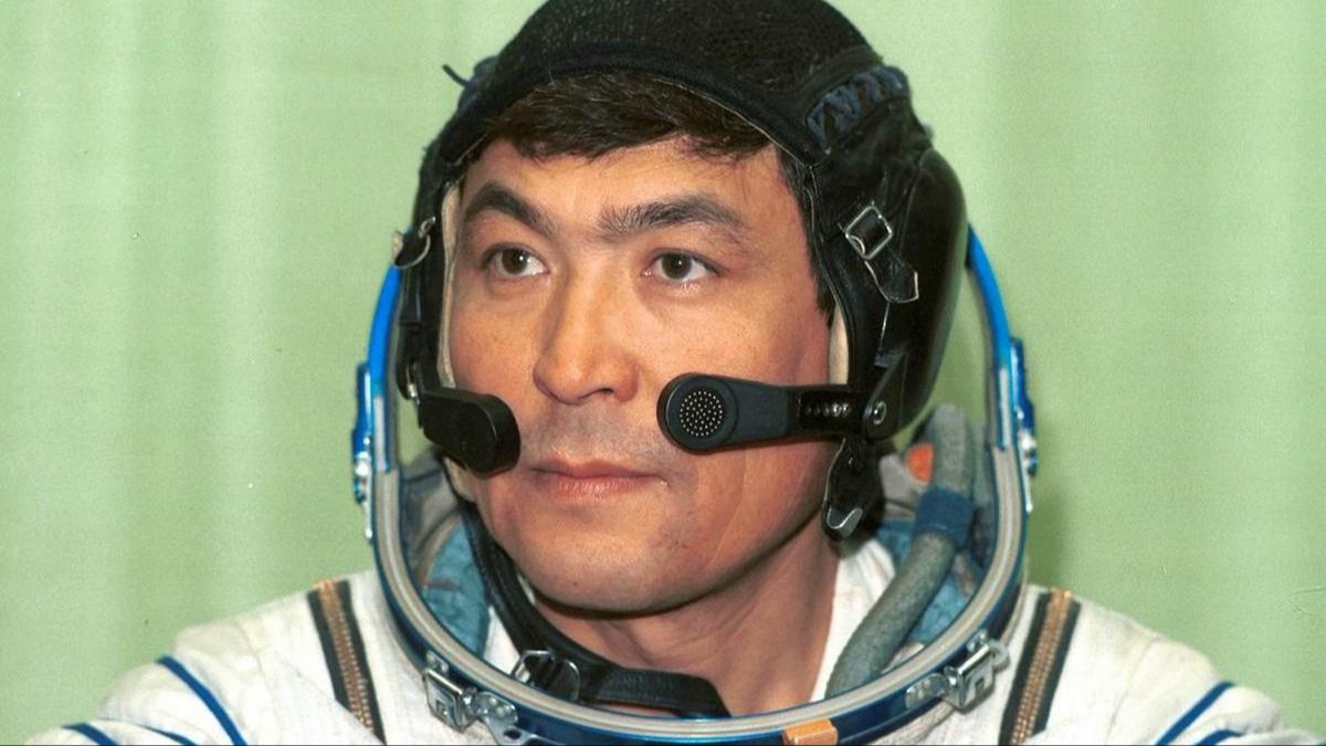 Тоқтар Әубәкіров ел біле бермейтін қызық естеліктерін айтып берді