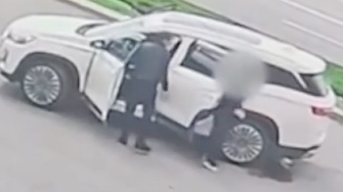 Kókshetaýda jol apatynan qaza tapqan áiel sol kúni týystarynyń qýanyshyna bara jatqan