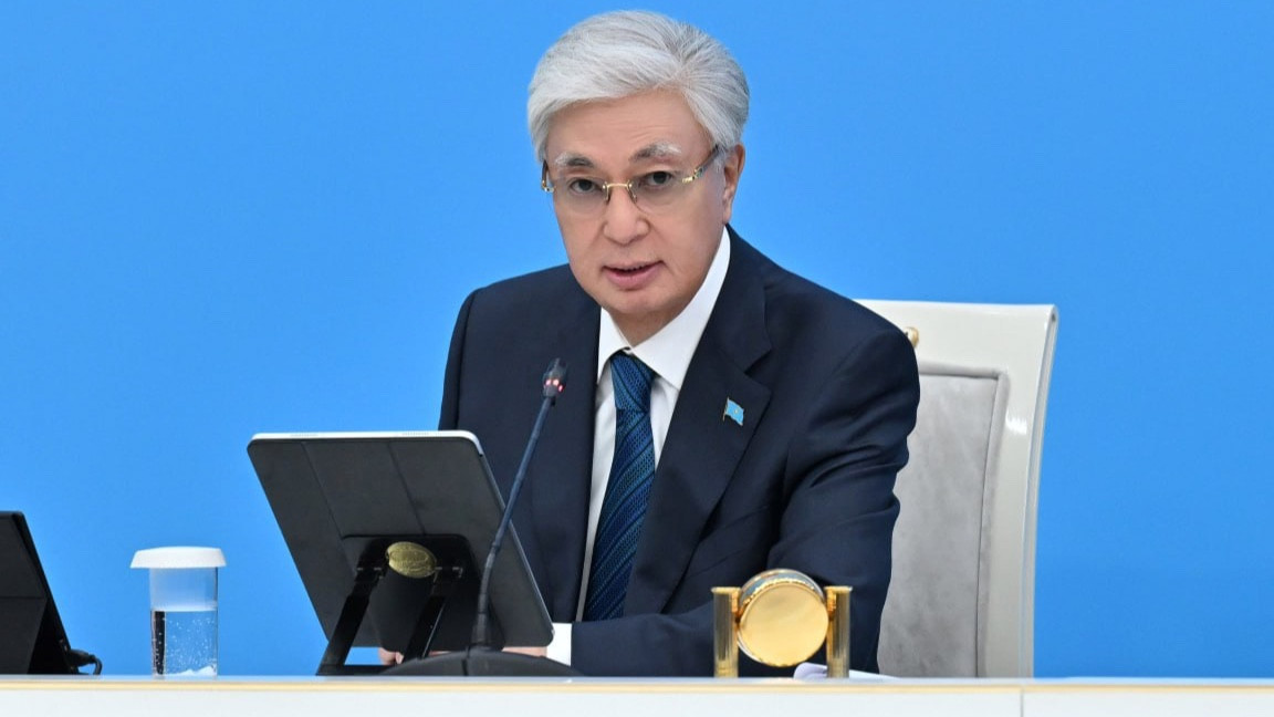 "Қанат Бозымбаев пен Марат Сұлтанғазиевтің тарапынан жіберілген олқылық". Тоқаев шенеуніктерді сынады