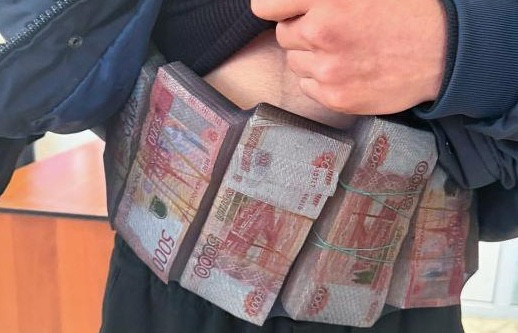 Қазақстаннан шетелге заңсыз ақша шығармақ болғандардың жолы кесілді