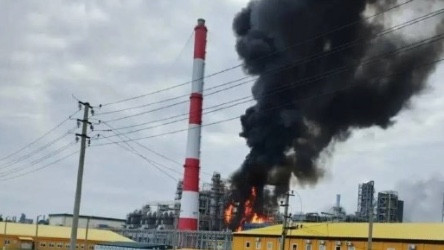 Ресейде ірі мұнай өңдеу және химия кәсіпорындары дрон шабуылына ұшырады