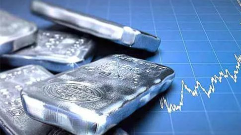Алтыннан кейінгі назар: әлем неге күміске бет бұрып жатыр?
