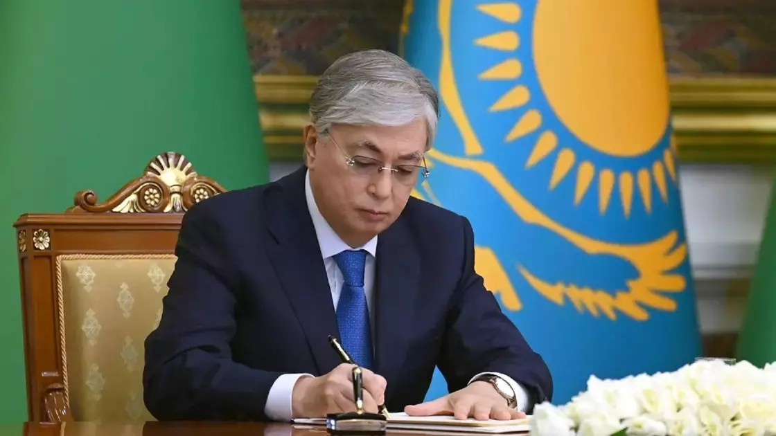 Тоқаев Ардақ Әмірқұловтың дүниеден өтуіне байланысты көңіл айтты