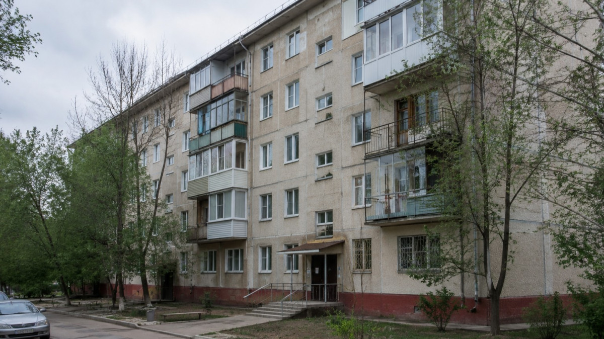 Алматыдағы Alma City тұрғын үй кешенінде 17 жастағы қыз көз жұмды