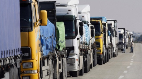 Ауыр жүк таситын транзиттік көліктерге енді Астанаға кіруге болмайды