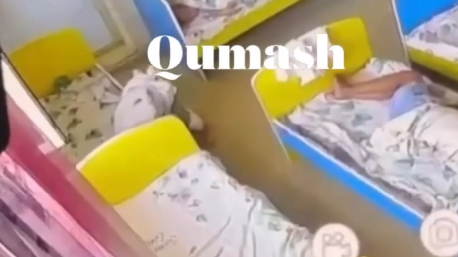 Тараздағы балабақшада аутизмі бар баланың аяқ-қолын байлап қойған
