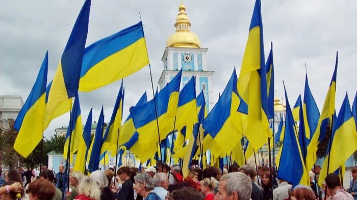Украина тәуелсіздік күнін соғыс жағдайында атап өтті