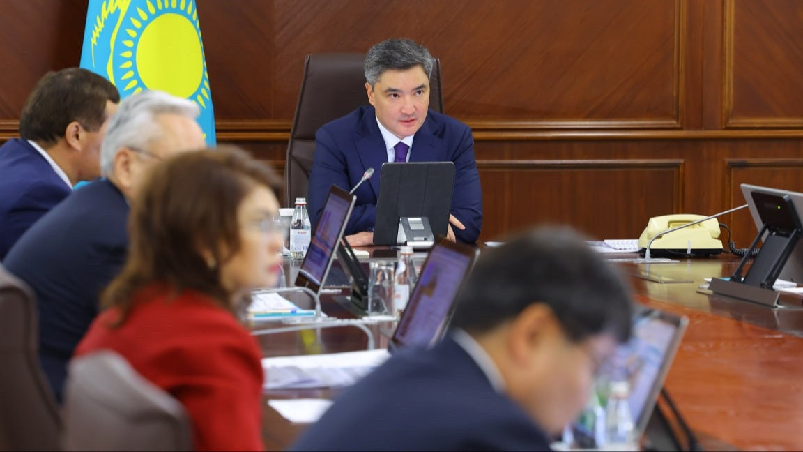 "Көмір бағасы ерекше бақылауда болуға тиіс": Бектенов шенеуніктерге ескерту жасады