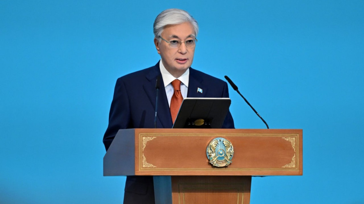 Тоқаев Құрылтайға жаңа заңдарды Конституцияға сәйкестендіруді тапсырды