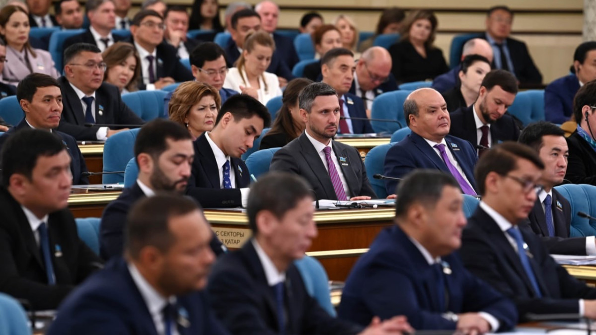 Құрылтайда 8 тұрақты комитет құрылды: төрағалары сайланды