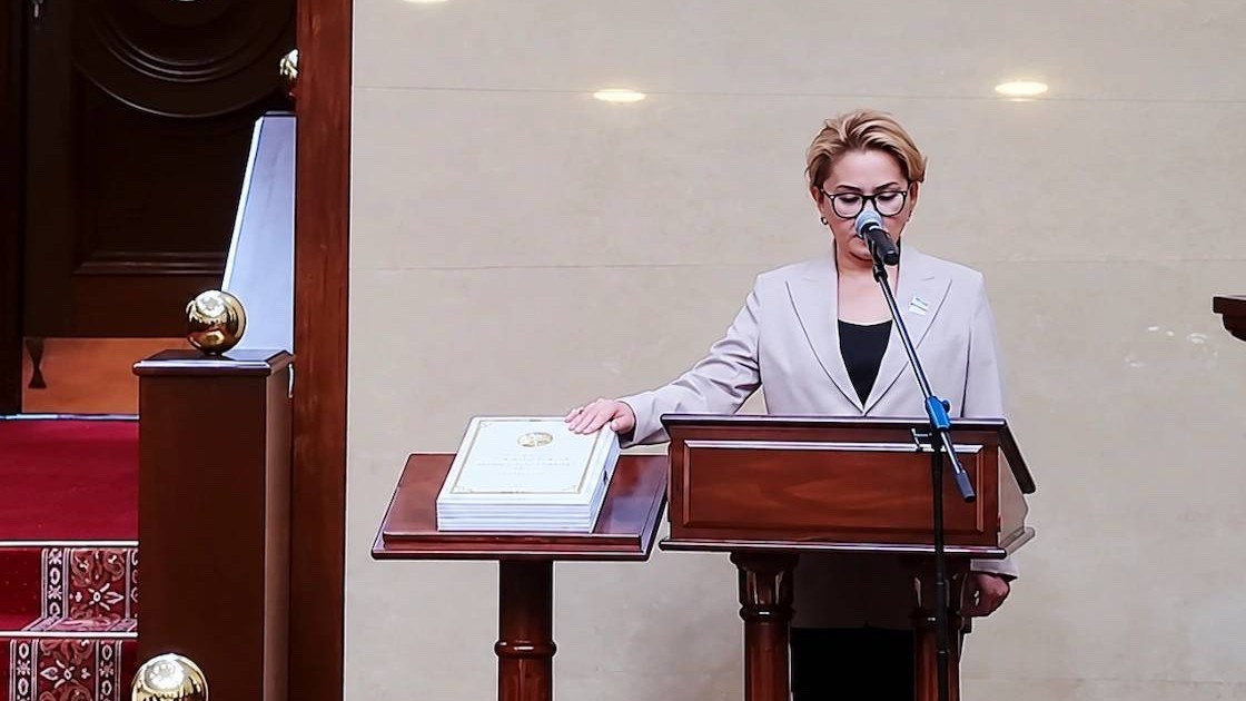 Құрылтай депутаты атанған Дана Медеуова туралы не белгілі?