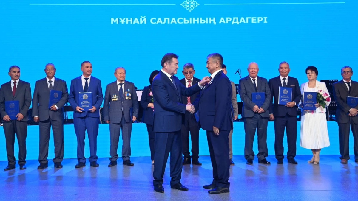 “Құмкөлге 40 жыл”: Мұнай саласының мерейлі белесі