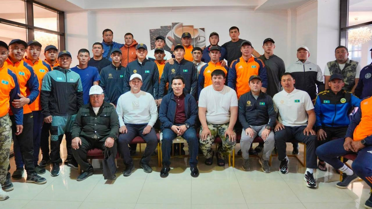 Тоқаев Қазақстан ұлттық құрамасын құттықтады