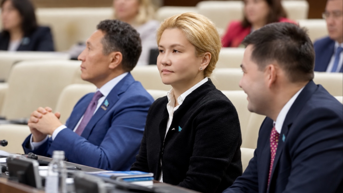 Дана Медеуова Құрылтайдағы жұмысын алғаш рет көрсетті