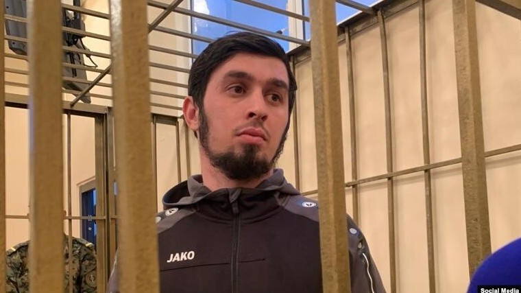 Шешенстан белсендісі Қазақстандағы тергеу абақтысында өзіне қол жұмсамақ болды – БАҚ