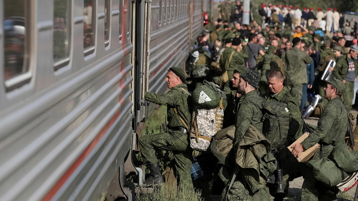 Ресейде сайлаудан кейін жаңа мобилизация болуы мүмкін деген қауіп күшейді