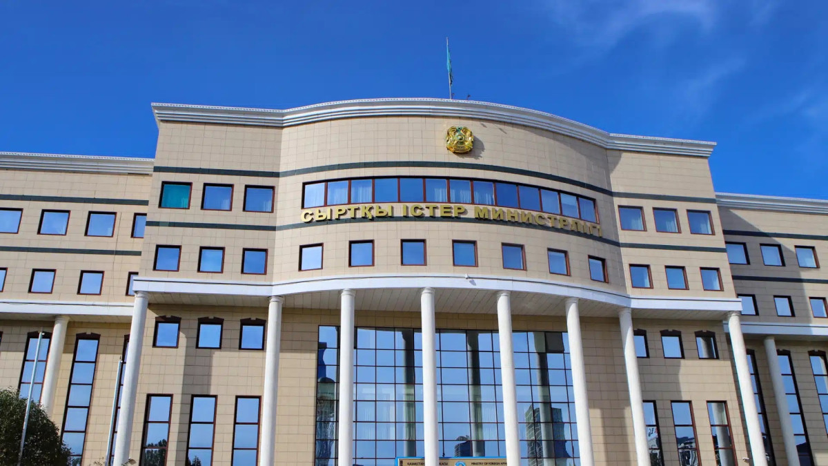 Қазақстандықтарды Ресейге жұмысқа шақырып, соғысқа жіберген: СІМ азаматтарды елге қайтаруға кірісті