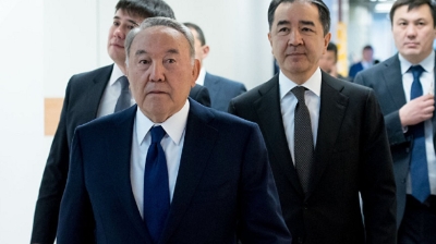 Мерекеден шаршаған депутаттар Назарбаев күнін алып тастауды ұсынды