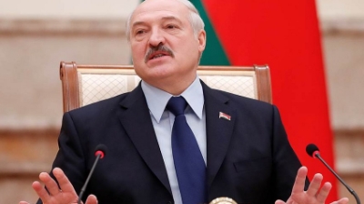 «Ашық аспан, төзім тілеймін!». Лукашенко Украина халқын Тәуелсіздік мерекесімен құттықтады