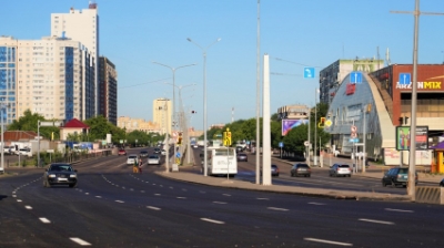 Астана күні елордада көпір ашылып, тұрғындар қоныс тойын тойлады