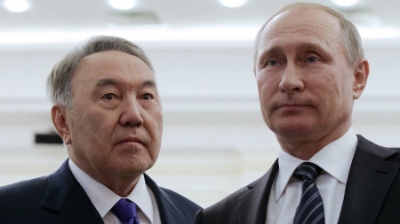 Референдумнан кейін Мәскеуге ұшқан Назарбаев сапарының сыры неде? СІМ пікір білдірді